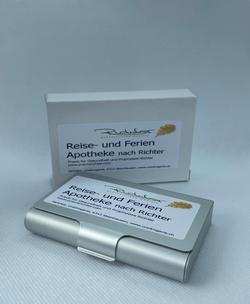 Richter Reise- und Ferien-Apotheke 9 Mittel à 2 g.
